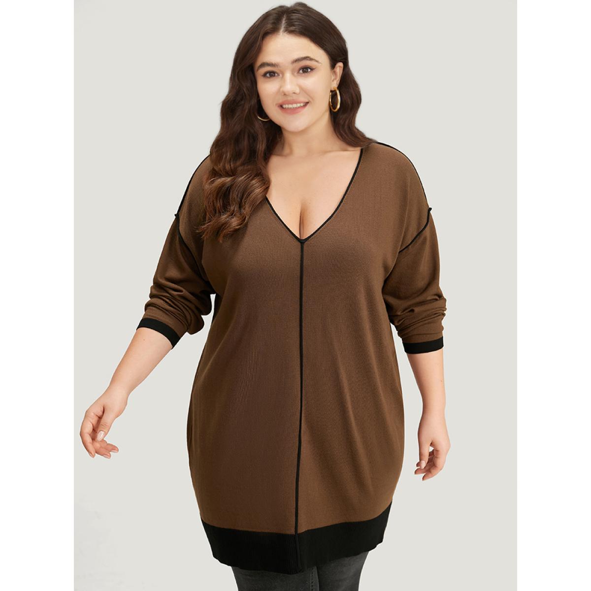 Plus Size Contrast Seam Detail Drop Shoulder Pullover DarkBrown Women Casual Loose Sleeveless V-neck Dailywear Pullovers BloomChic 30/6X Product Image