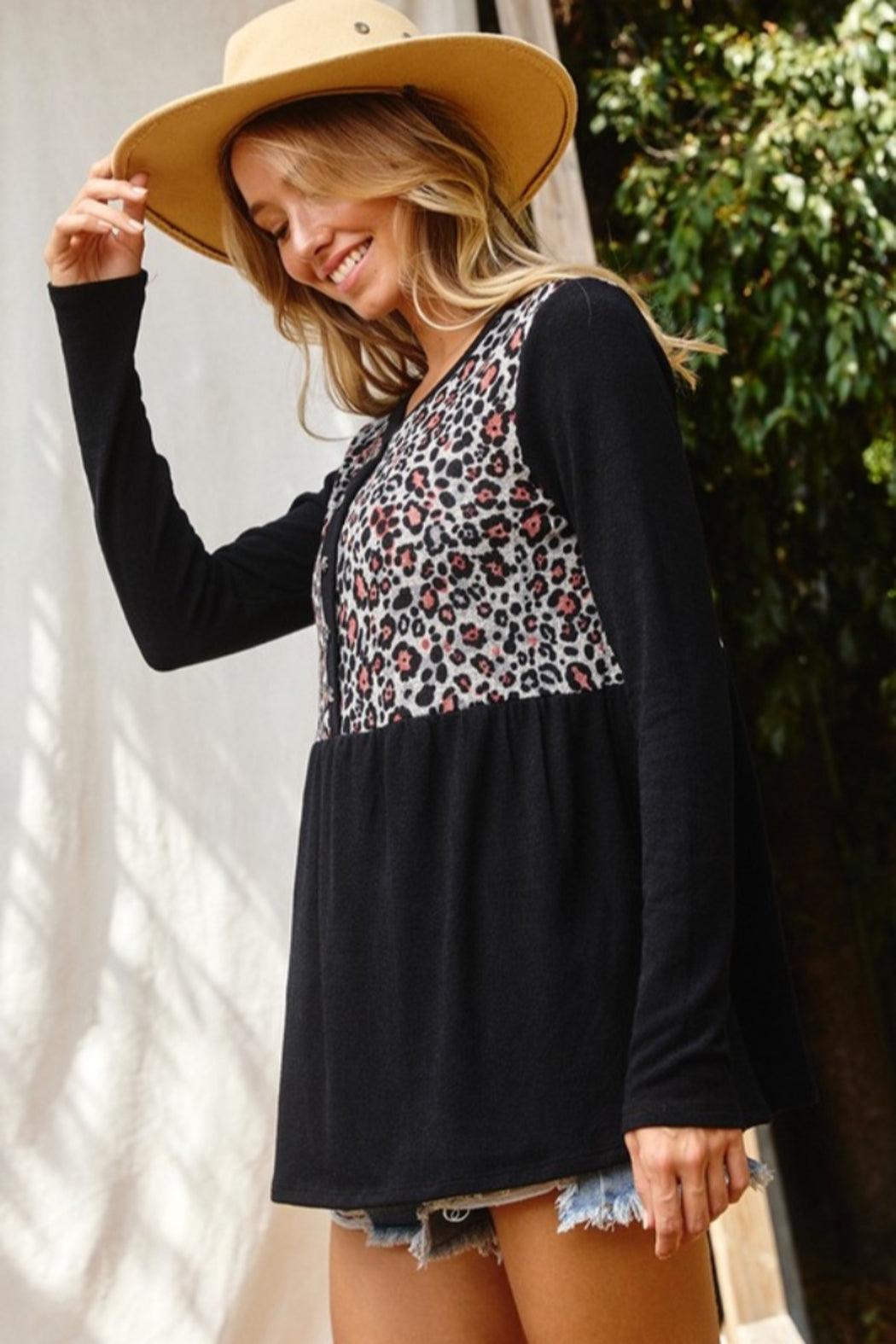 ANIMAL PRINT BUTTON DETAIL TOP Product Image