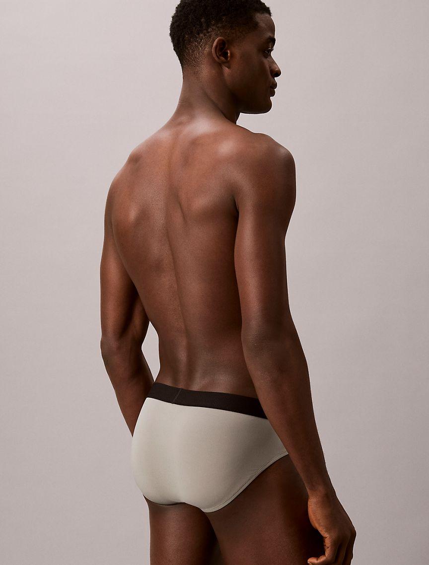 Intense Power Motion Brief Product Image