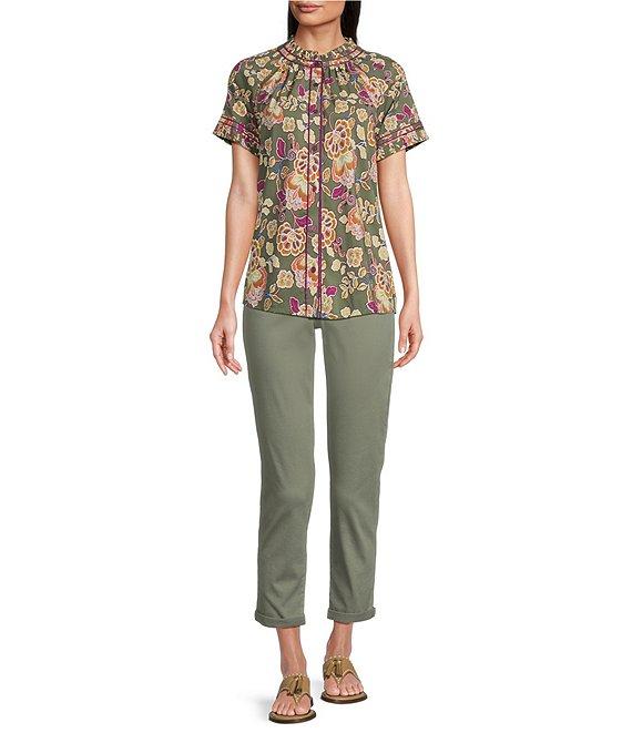 Democracy Petite Size Floral Pleated Split V-Neck Short Sleeve Button Front Top Product Image