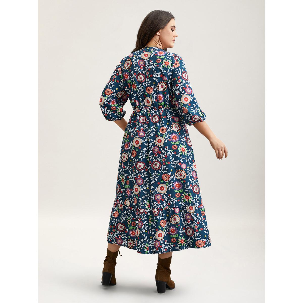 Plus Size Floral Print Stretchy-Waist Pockets Maxi Dress Navy Women Boho Non Flat collar with V-notch Elbow-length sleeve Curvy BloomChic 18-20/2X Product Image