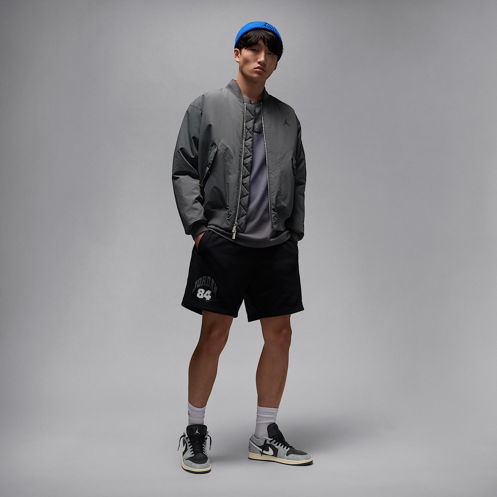 Men's Air Jordan 1 Low SE Shoes Product Image