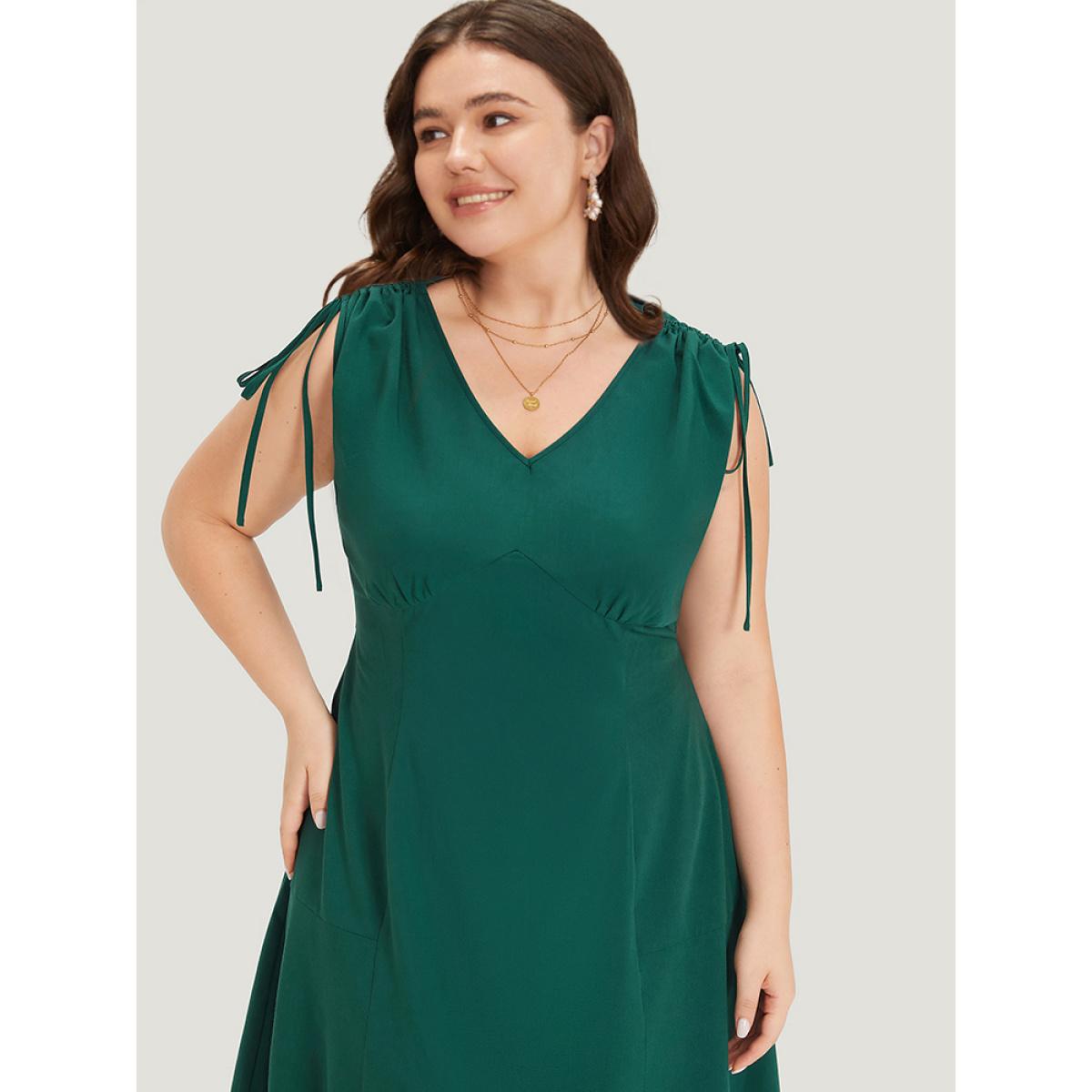 Plus Size Supersoft Essentials Drawstring Pocket Gathered Ruffle Hem Dress Green Women Elegant Drawstring V-neck Sleeveless Curvy Midi Dress BloomChic 18-20/2X Product Image