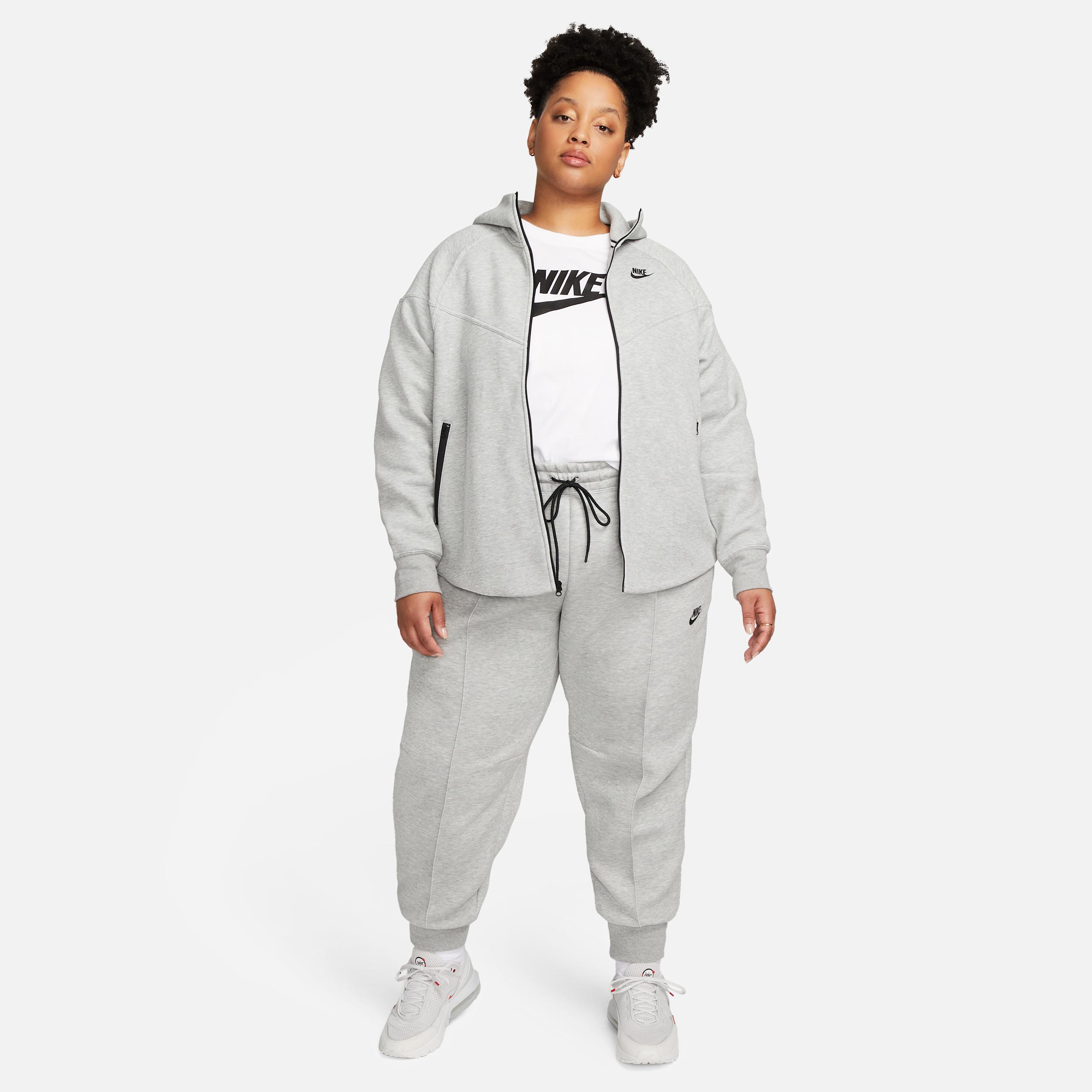 Women's Nike Sportswear Tech Fleece Mid-Rise Jogger Pants (Plus Size) Product Image