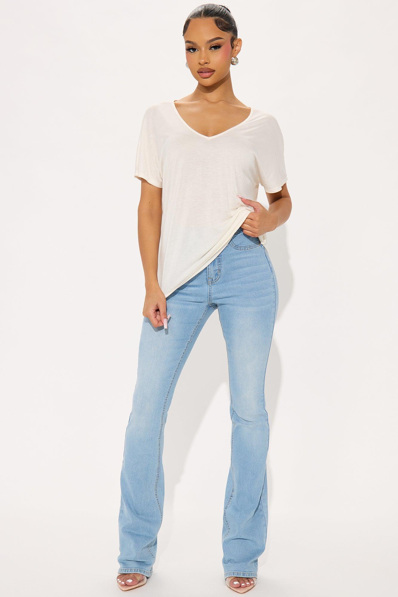 Tall Mesa Booty Lifting Stretch Bootcut Jeans - Light Wash Female Product Image