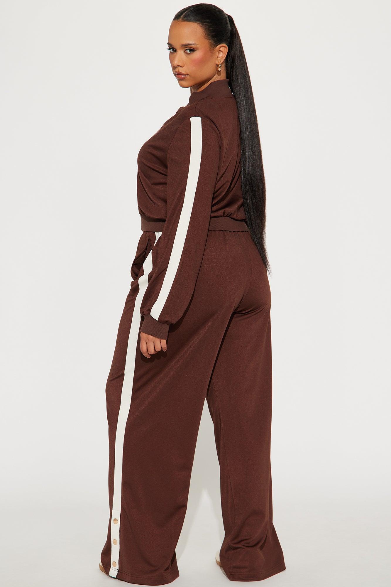 Hanging Out Later Pant Set - Chocolate Product Image