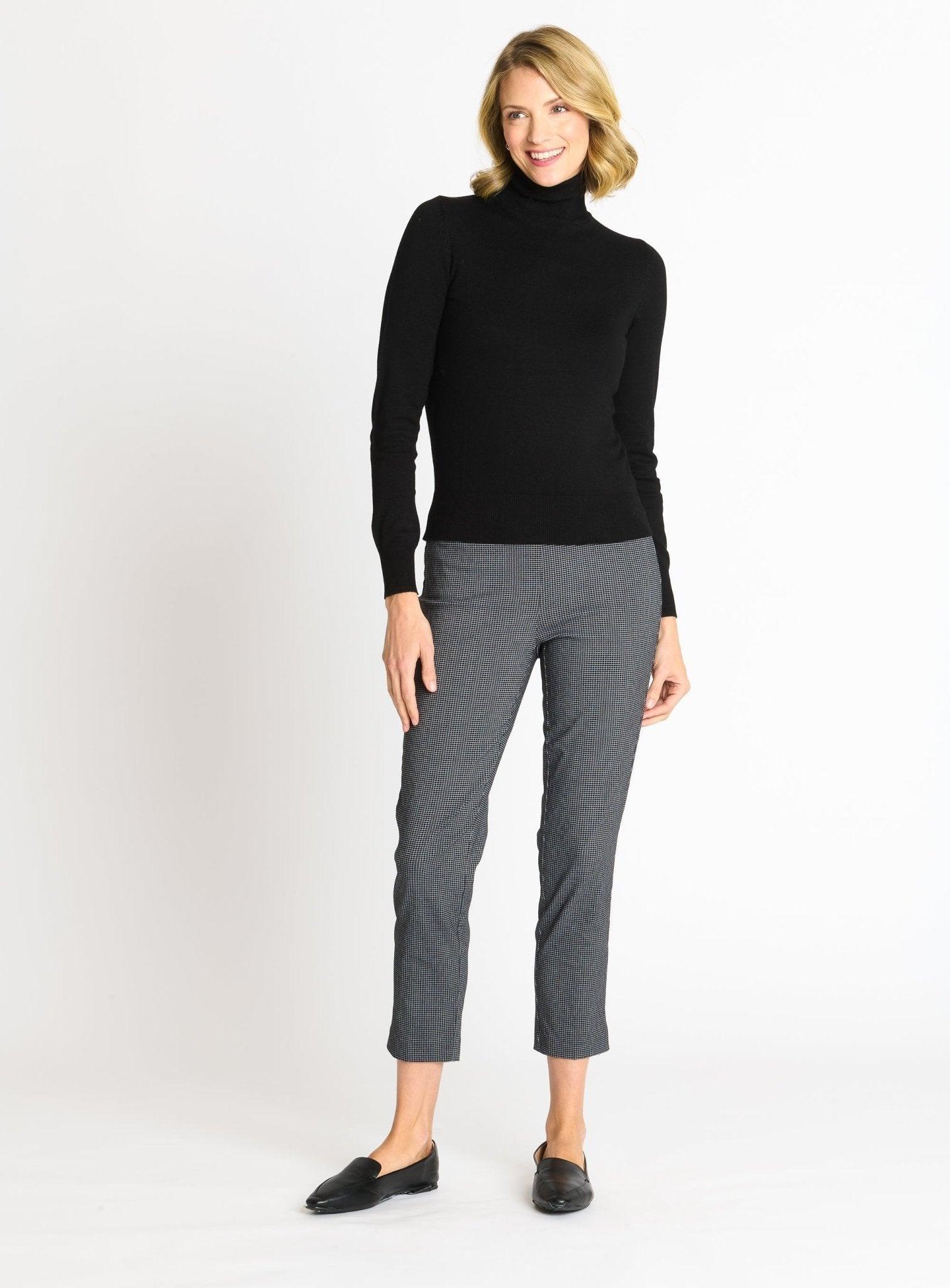 Roz & Ali™ Millennium Black Grid Pull On Ankle Pants Product Image