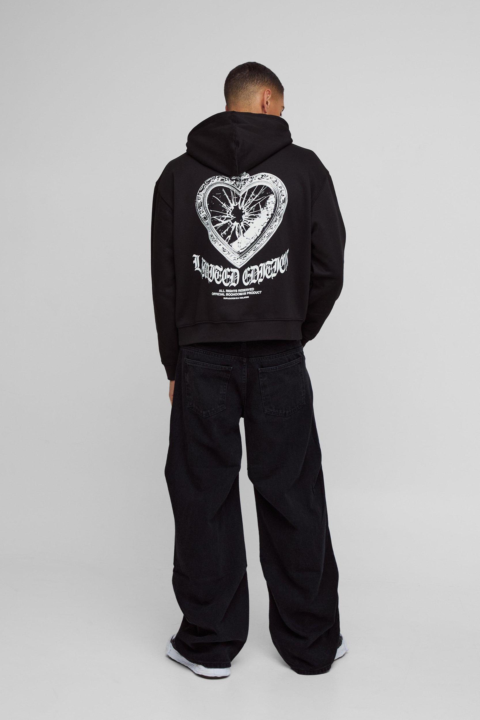 Oversized Boxy Gothic Heart Locket Graphic Hoodie | boohooMAN USA Product Image