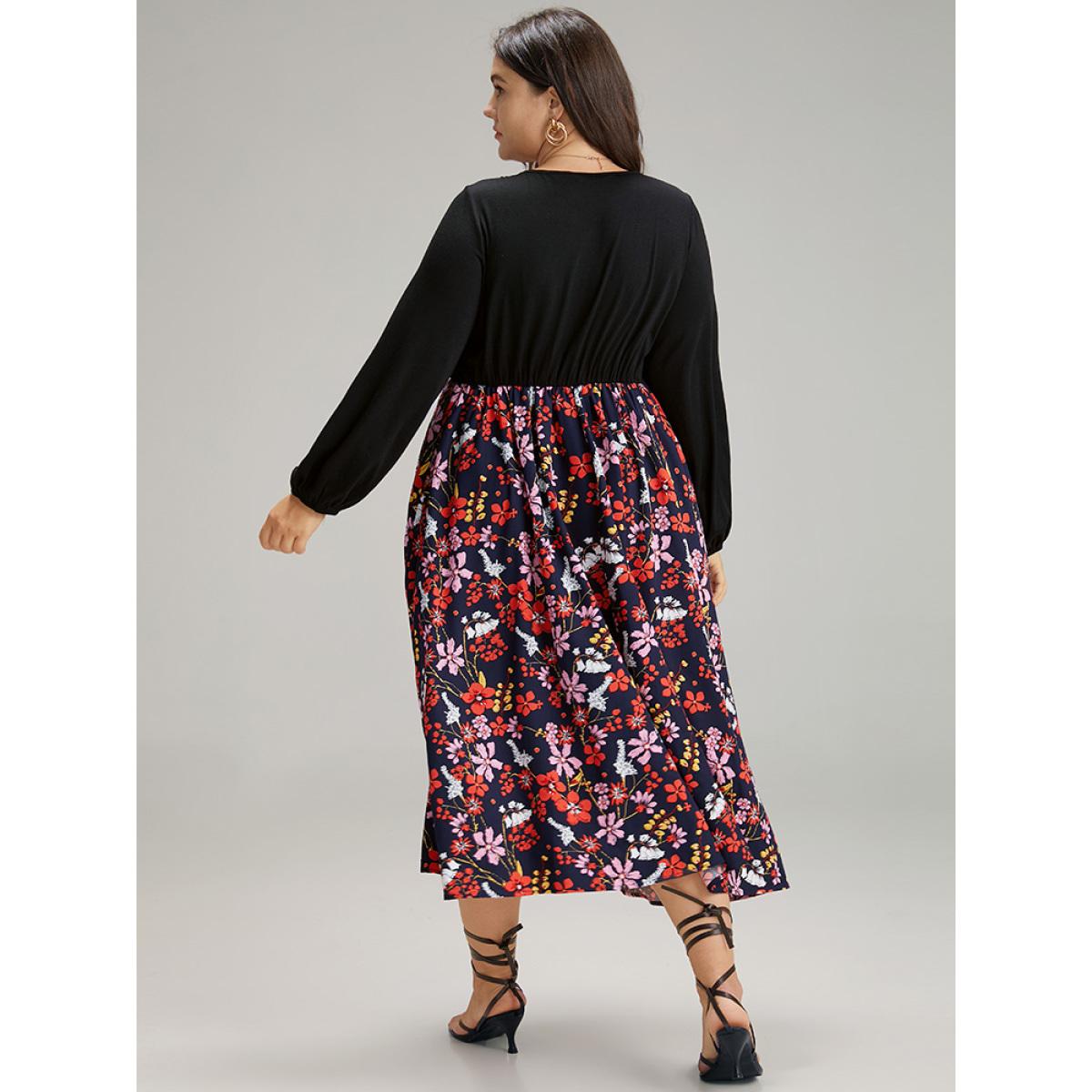 Plus Size Floral Patchwork Crossover Pocket Dress Black Women Elegant Elastic cuffs V-neck Long Sleeve Curvy Midi Dress BloomChic 12/L Product Image