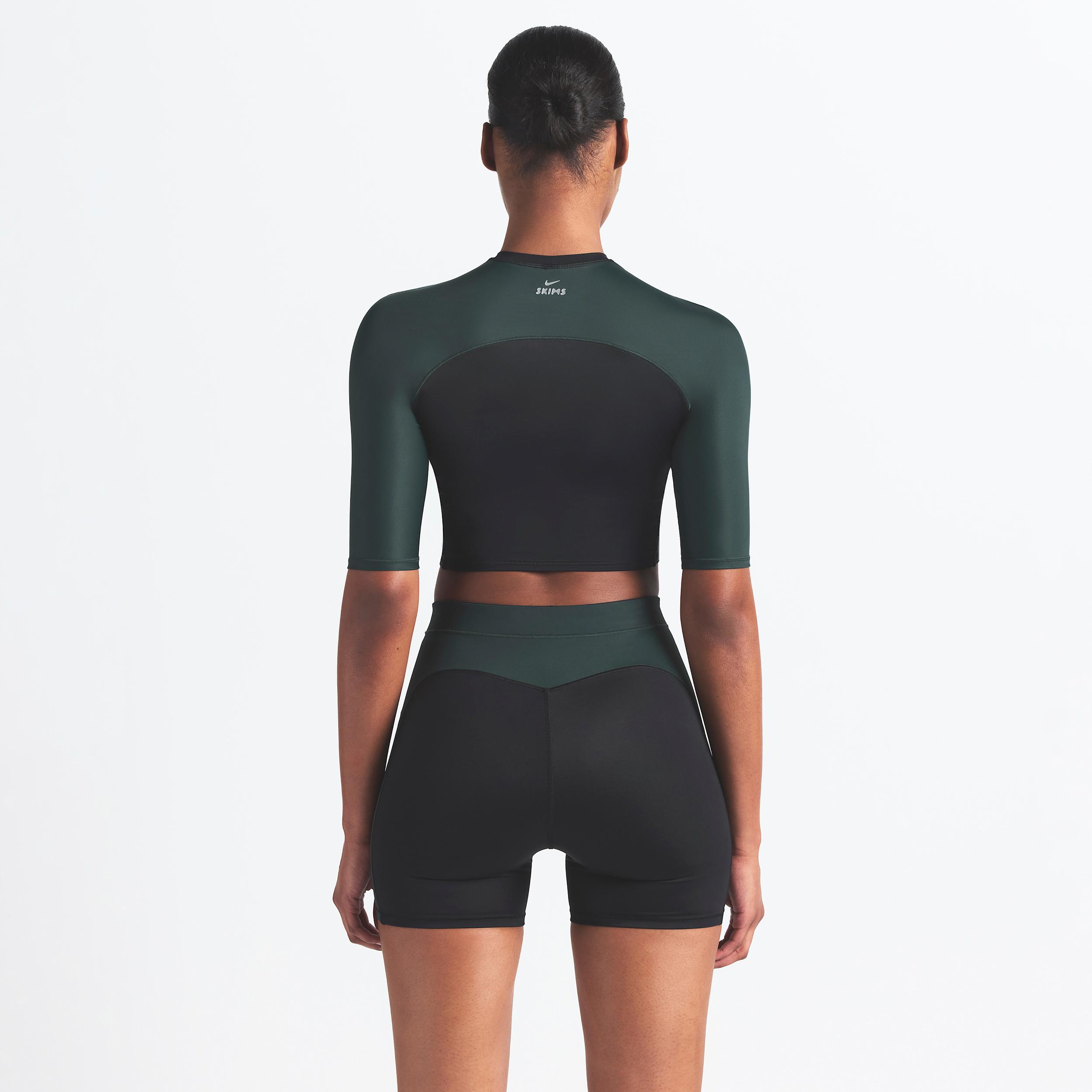 Nike Womens SKIMS Shine Padded 1/2-Sleeve Crop Top | BABRA9498W-OBT Product Image