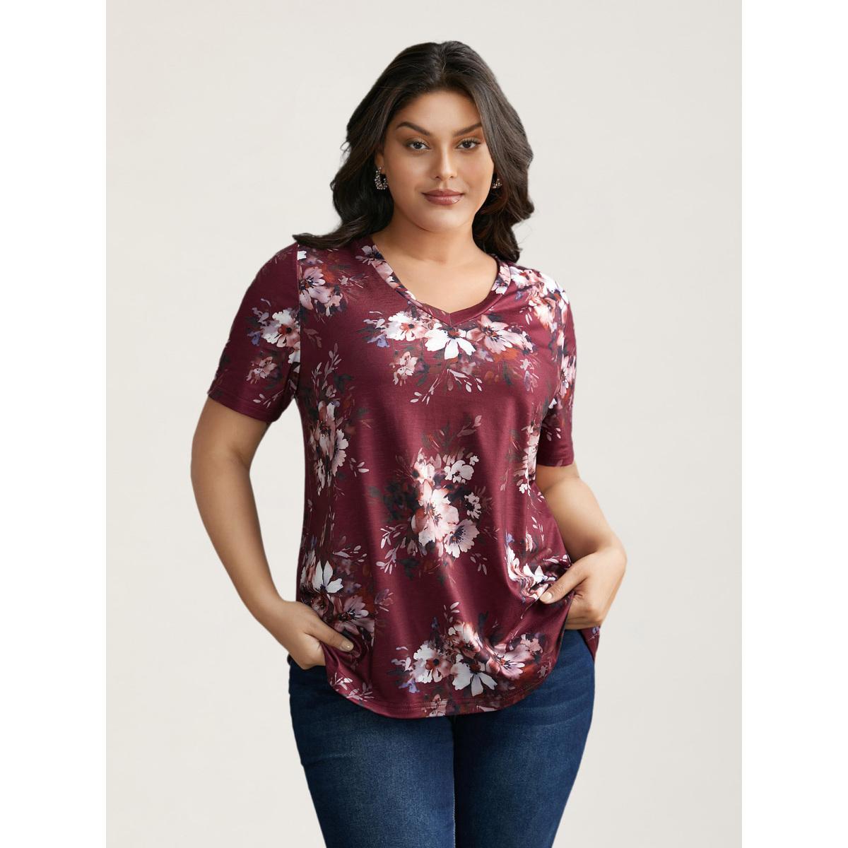 Plus Size Floral Print V Neck Stretchy T-shirt Deepred Women Timeless Non Natural Flowers V-neck Elegant T-shirts BloomChic 18-20/2X Product Image