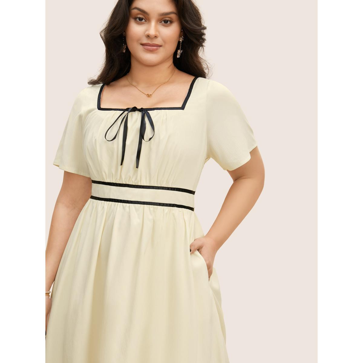 Plus Size Contrast Trim Tie Knot Elastic Waist Dress Ivory Women Elegant Tie knot Square Neck Short sleeve Curvy BloomChic 22-24/3X Product Image
