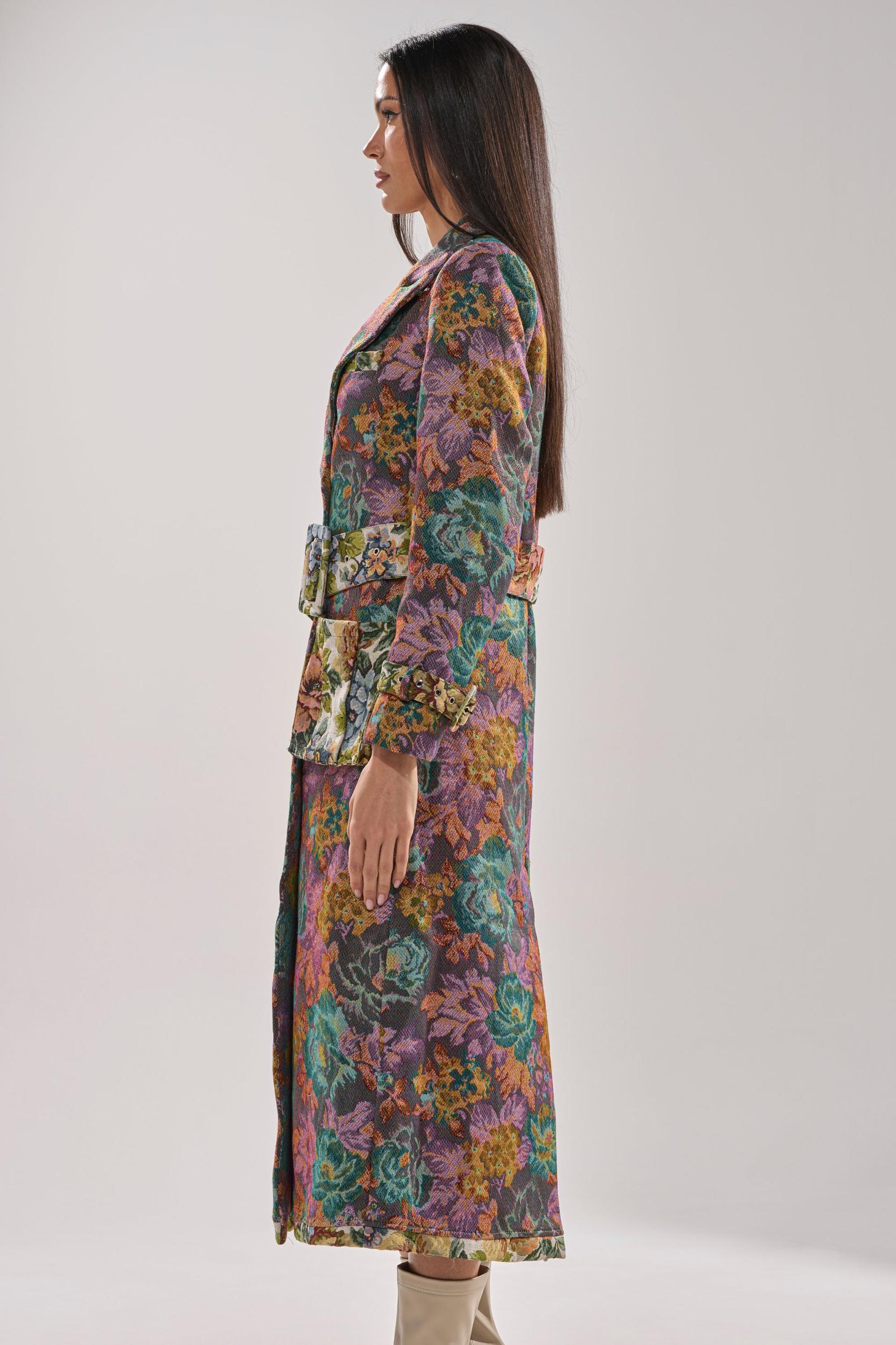 SHOW OFF TAPESTRY TRENCH Product Image