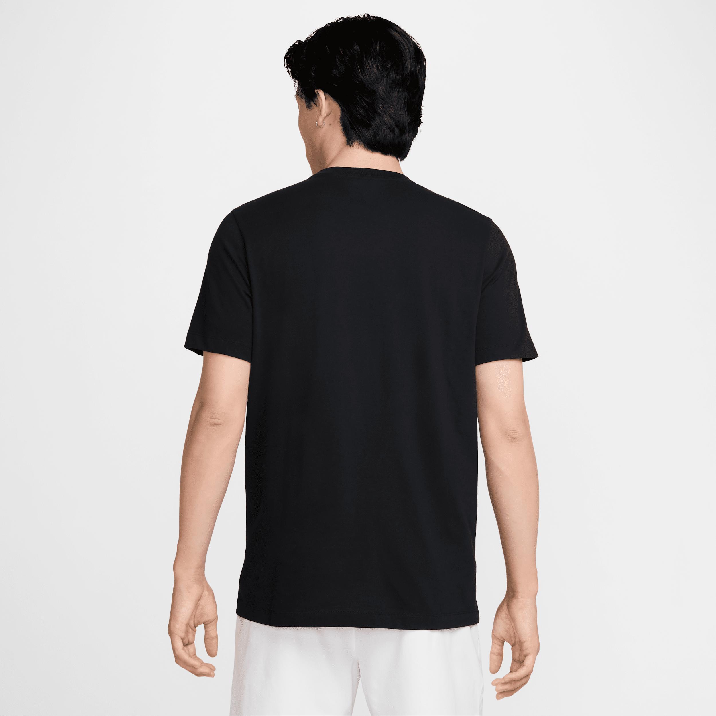 NikeCourt Men's Dri-FIT Tennis T-Shirt Product Image