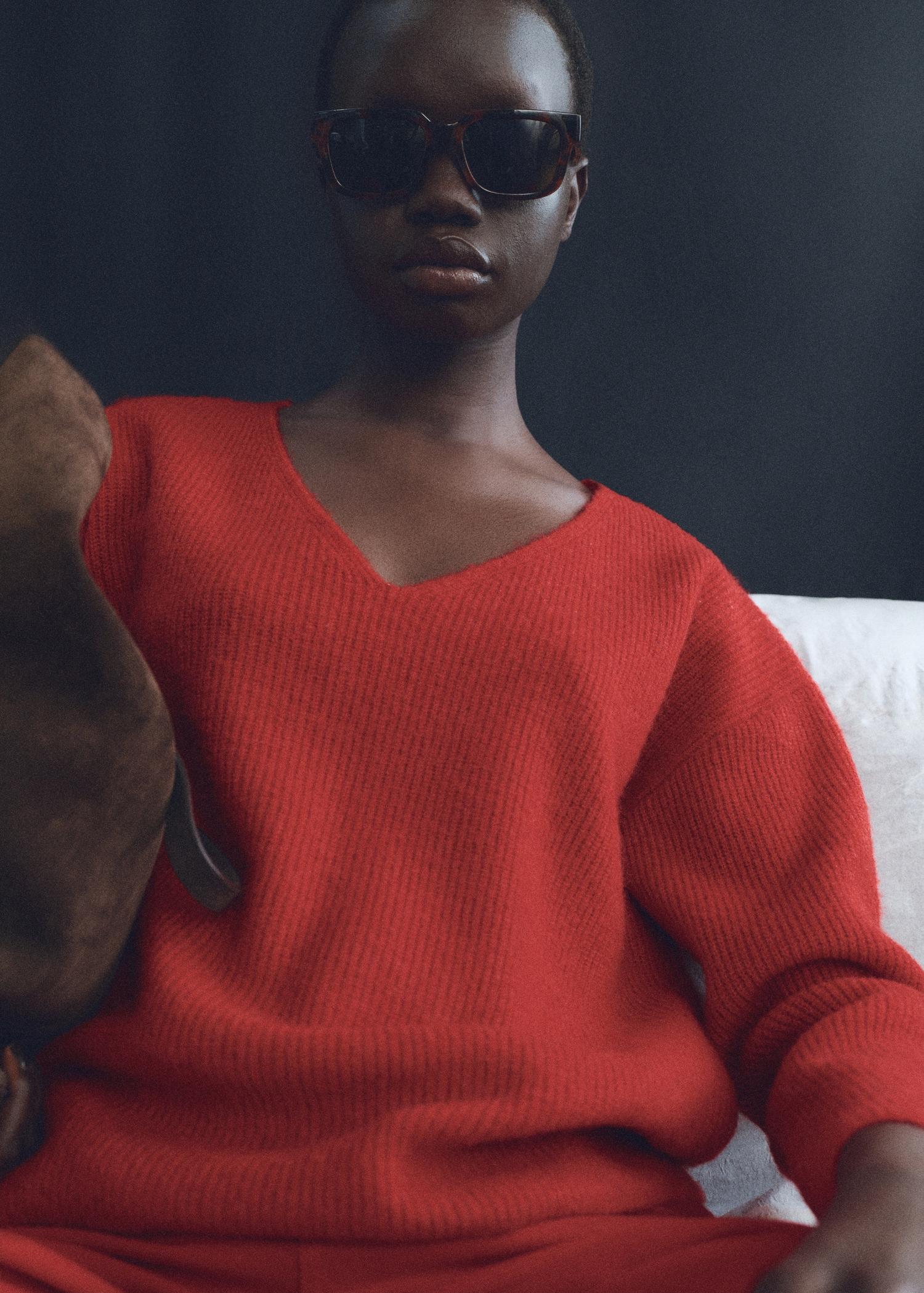 V-neck knit sweater - Women | MANGO USA Product Image