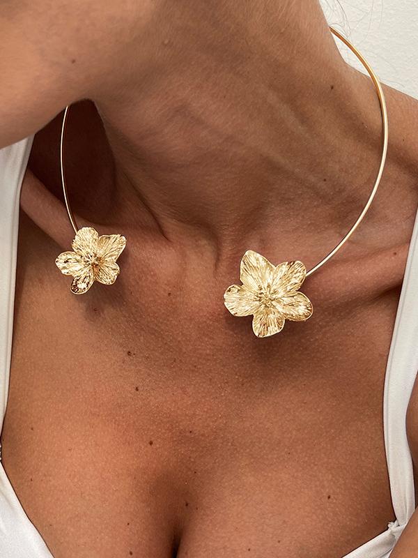 Flower Shape Necklaces Accessories Product Image