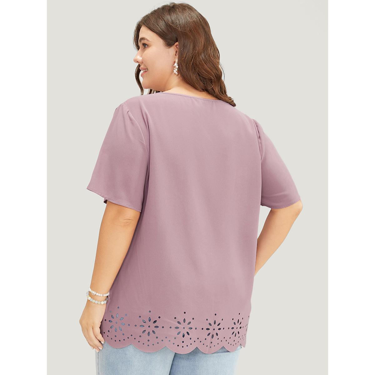 Plus Size Mauve Plain Laser Cut Notched Scalloped Hem Blouse Women Elegant Short sleeve Notched collar Dailywear Blouses BloomChic 10/M Product Image