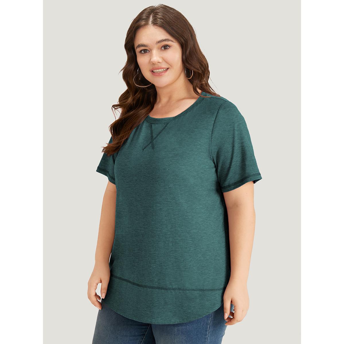 Plus Size Contrast Stitch Round Neck Curved Hem T-shirt Emerald Women Casual Plain Plain Round Neck Dailywear T-shirts BloomChic 18-20/2X Product Image