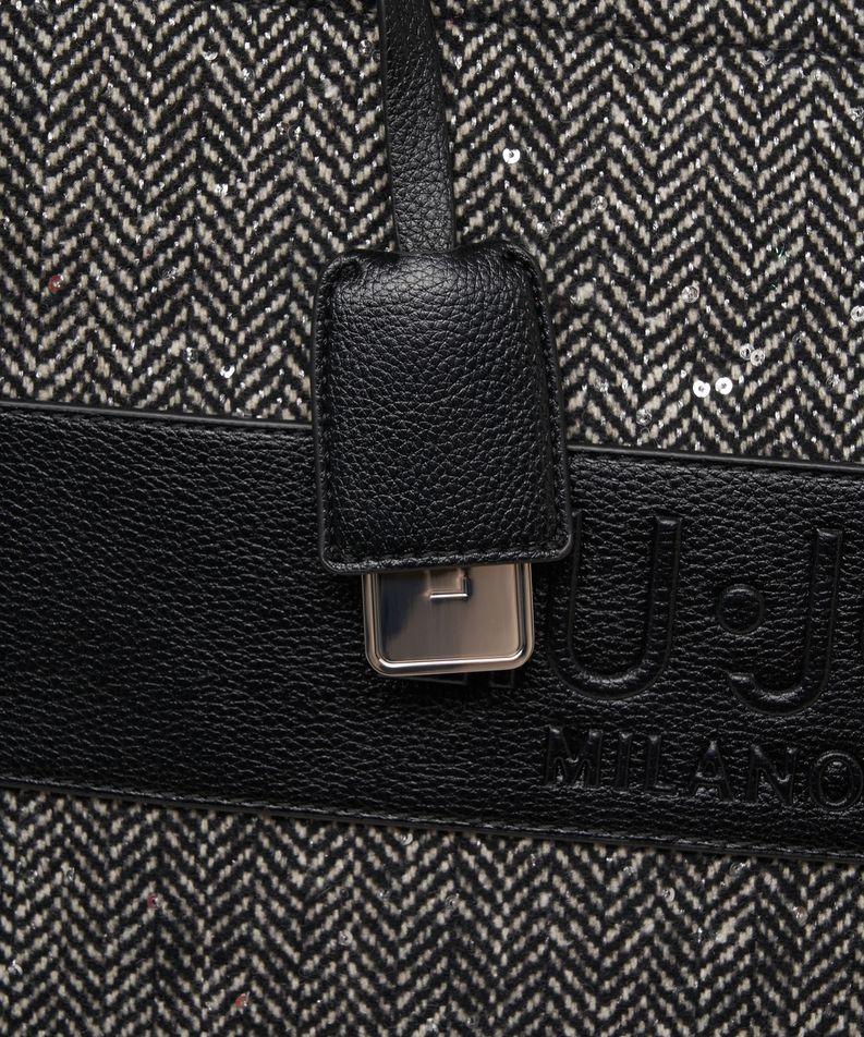 Textile shopper bag Product Image