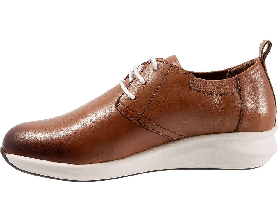 Women's SoftWalk Inez Product Image