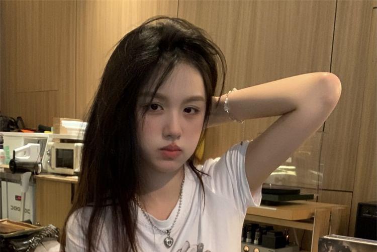 Short-Sleeve Rabbit Print Asymmetrical Cropped T-Shirt / Wide Leg Pants Product Image