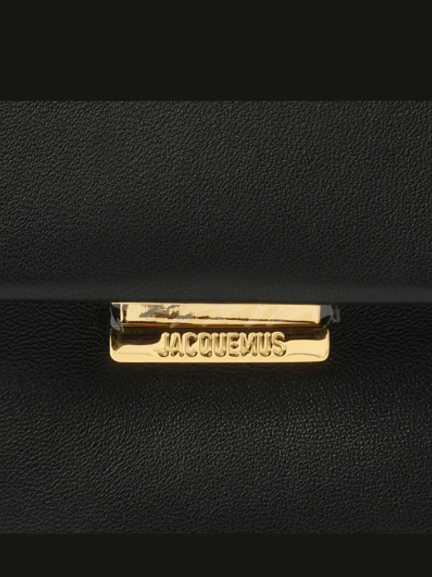 Le Rond Carre shoulder bag Product Image