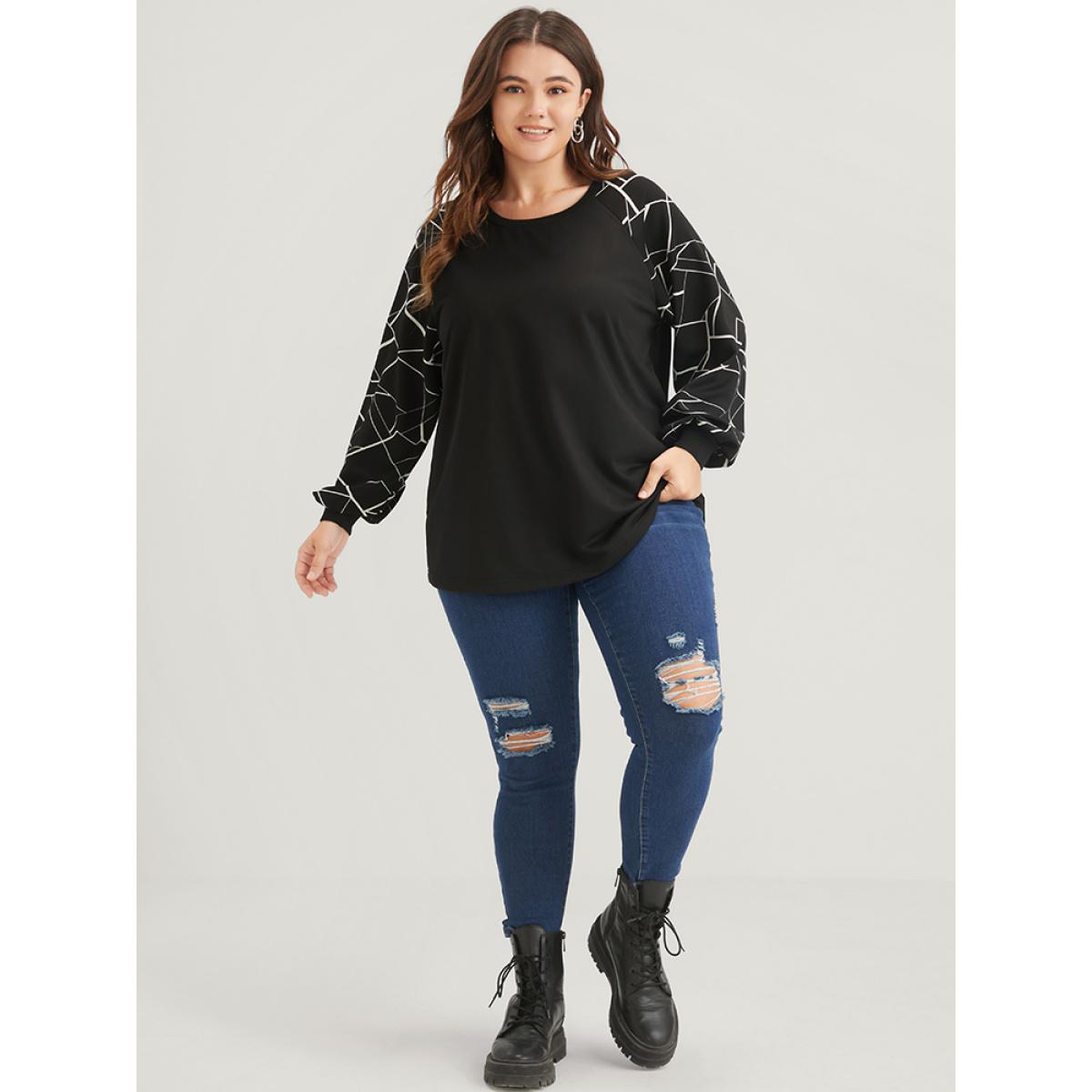 Plus Size Geometric Raglan Sleeve Round Neck Sweatshirt Women Black Elegant Patchwork Round Neck Dailywear Sweatshirts BloomChic 10/M Product Image