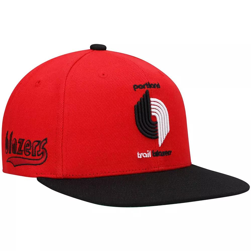 Men's Mitchell & Ness Red/Black Portland Trail Blazers Hardwood Classics Snapback Hat Product Image