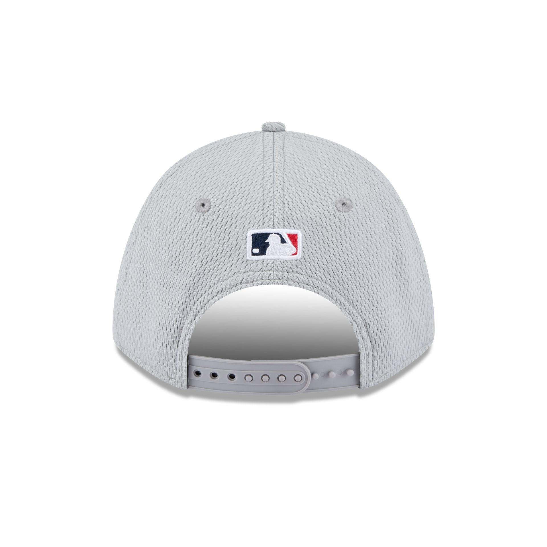 Cleveland Guardians 2025 Clubhouse Gray 9FORTY M-Crown Snapback Hat Male Product Image