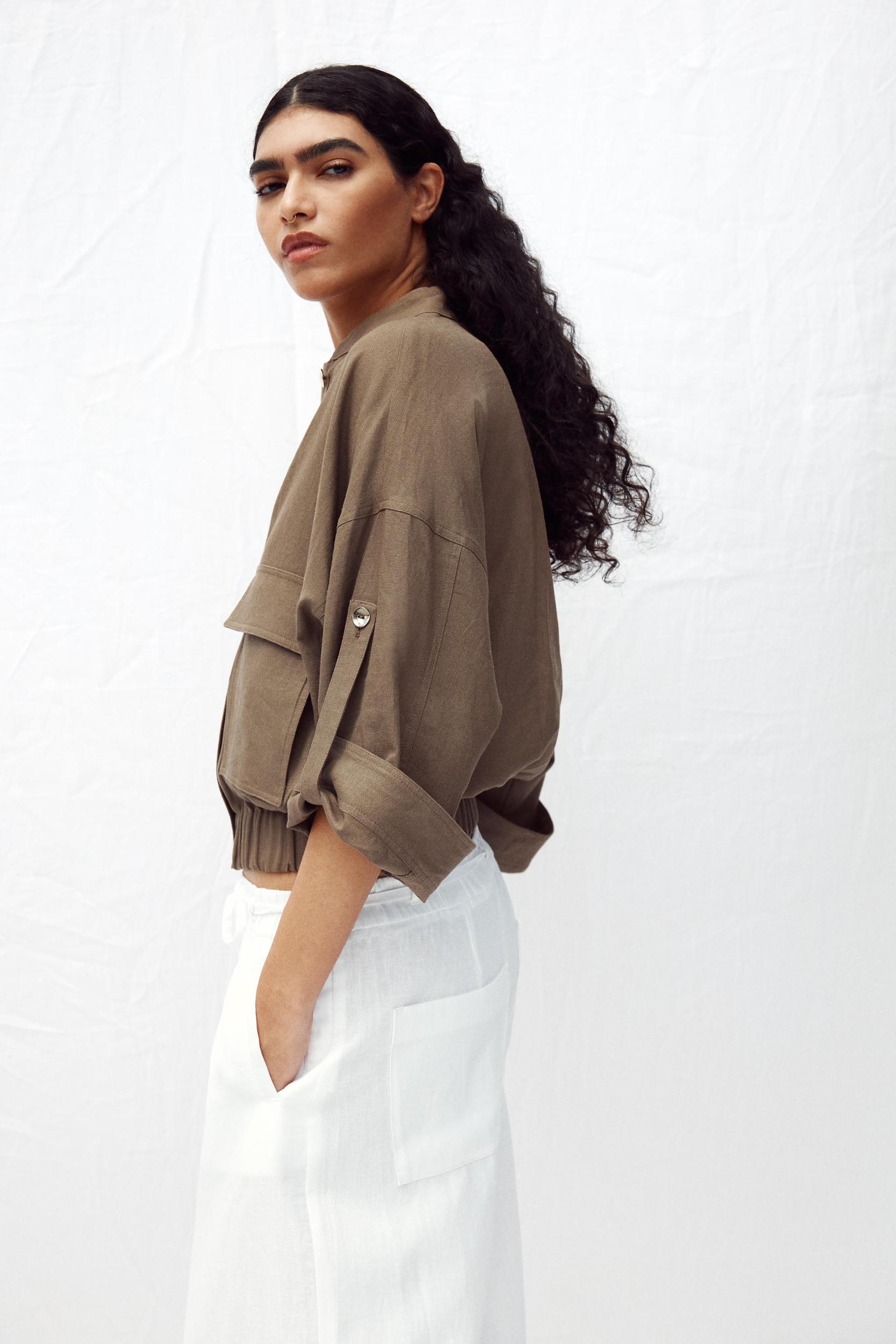 LINEN FULL SLEEVE JACKET Product Image