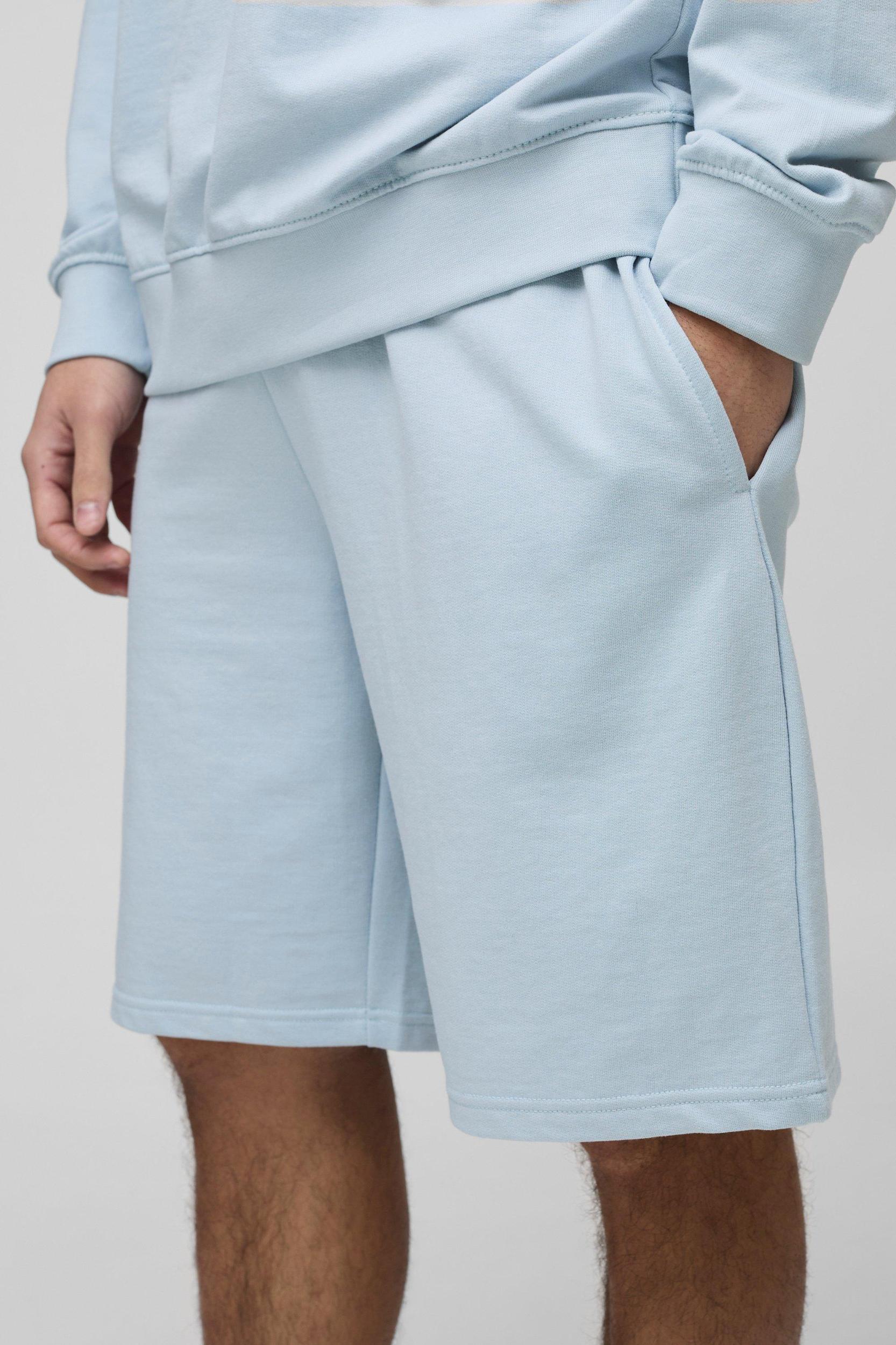 260GSM Loopback Basic Oversized Mid Length Short | boohooMAN USA Product Image