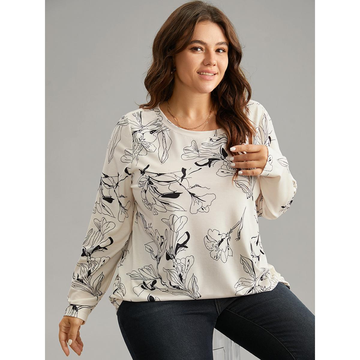 Plus Size Crew Neck Silhouette Floral Print Basic T-shirt White Women Elegant Printed Floral Round Neck Dailywear T-shirts BloomChic 30/6X Product Image