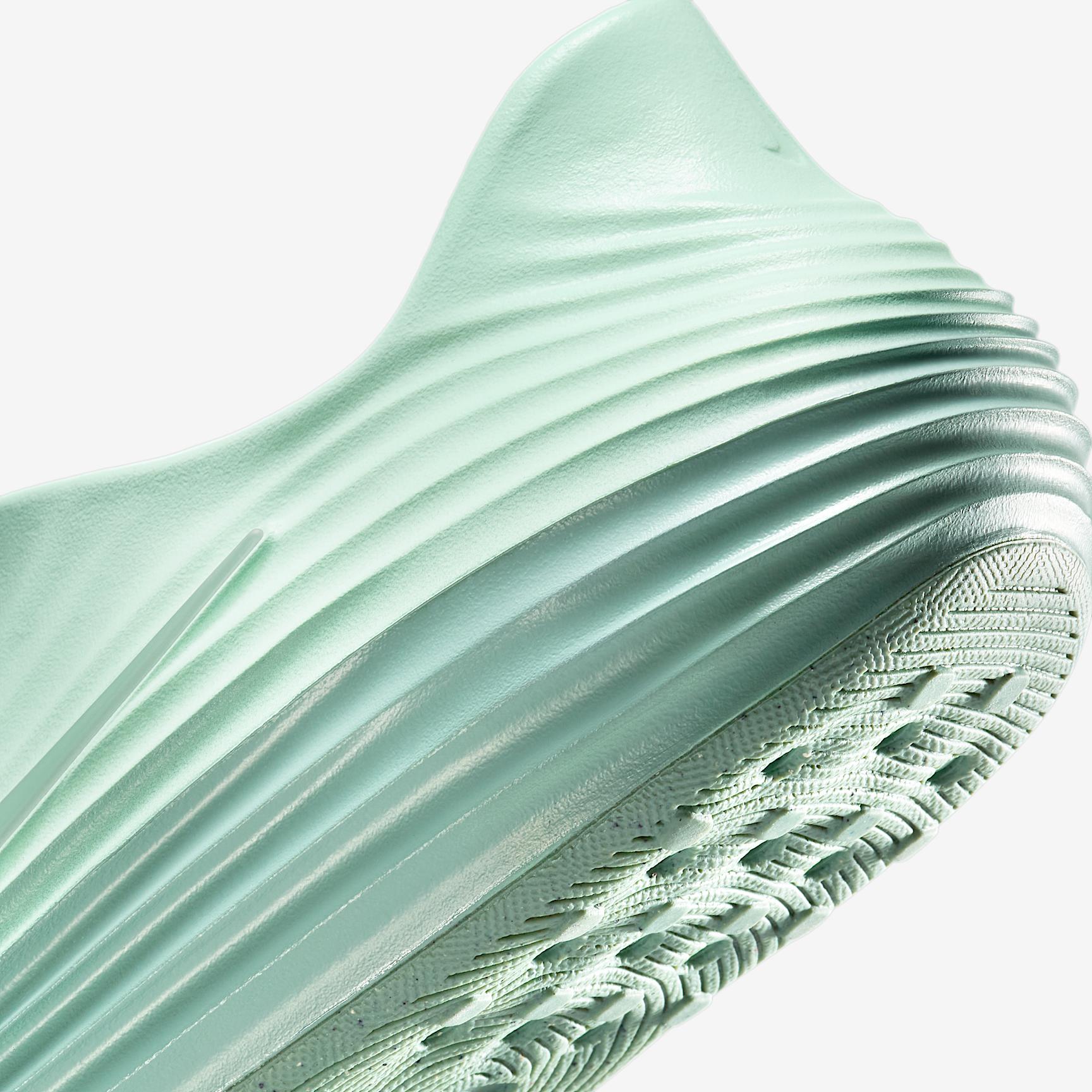 Nike ReactX Rejuven8 Women's Shoes Product Image