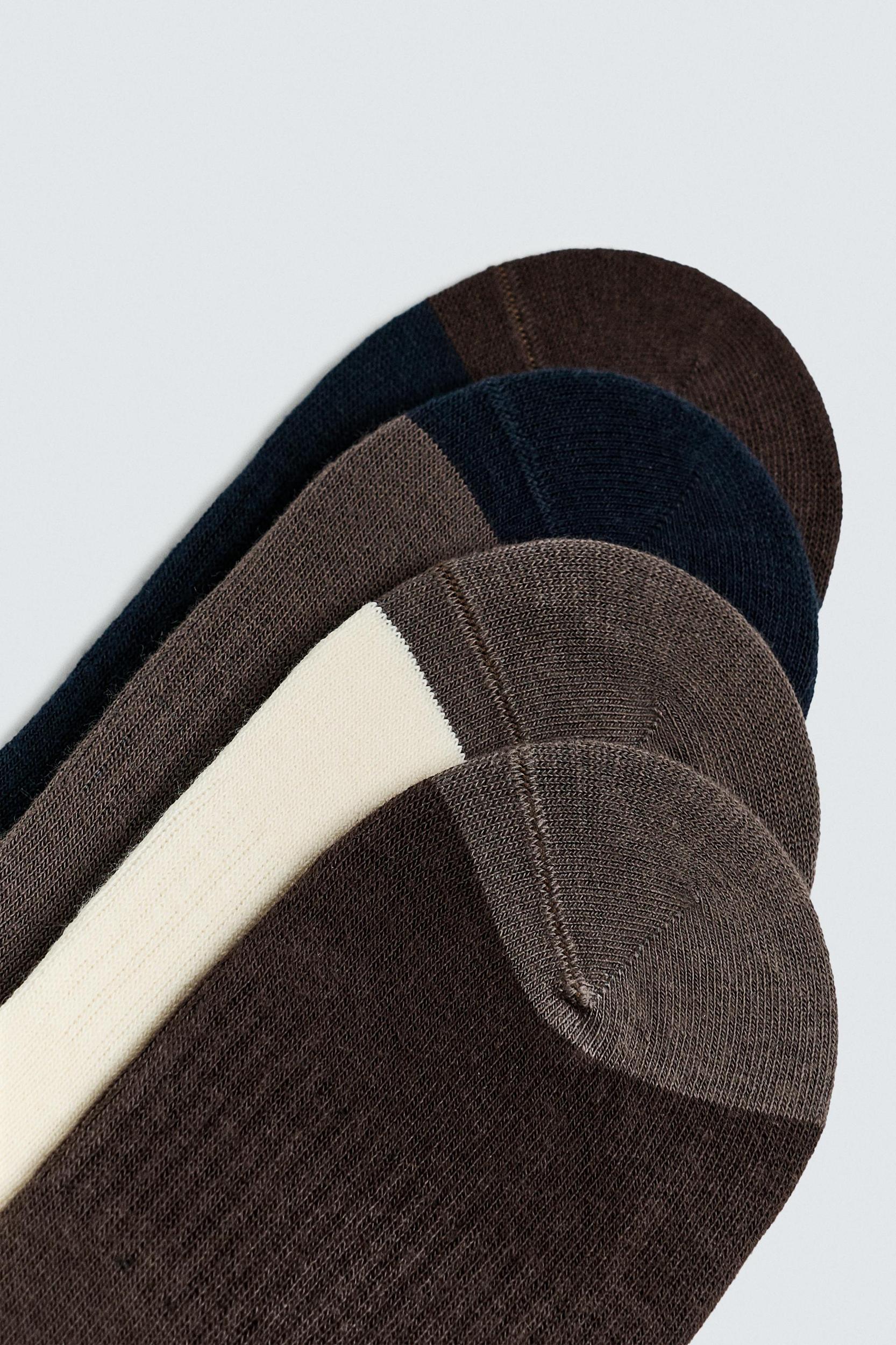 PACK OF 4 INVISIBLE SOCKS Product Image