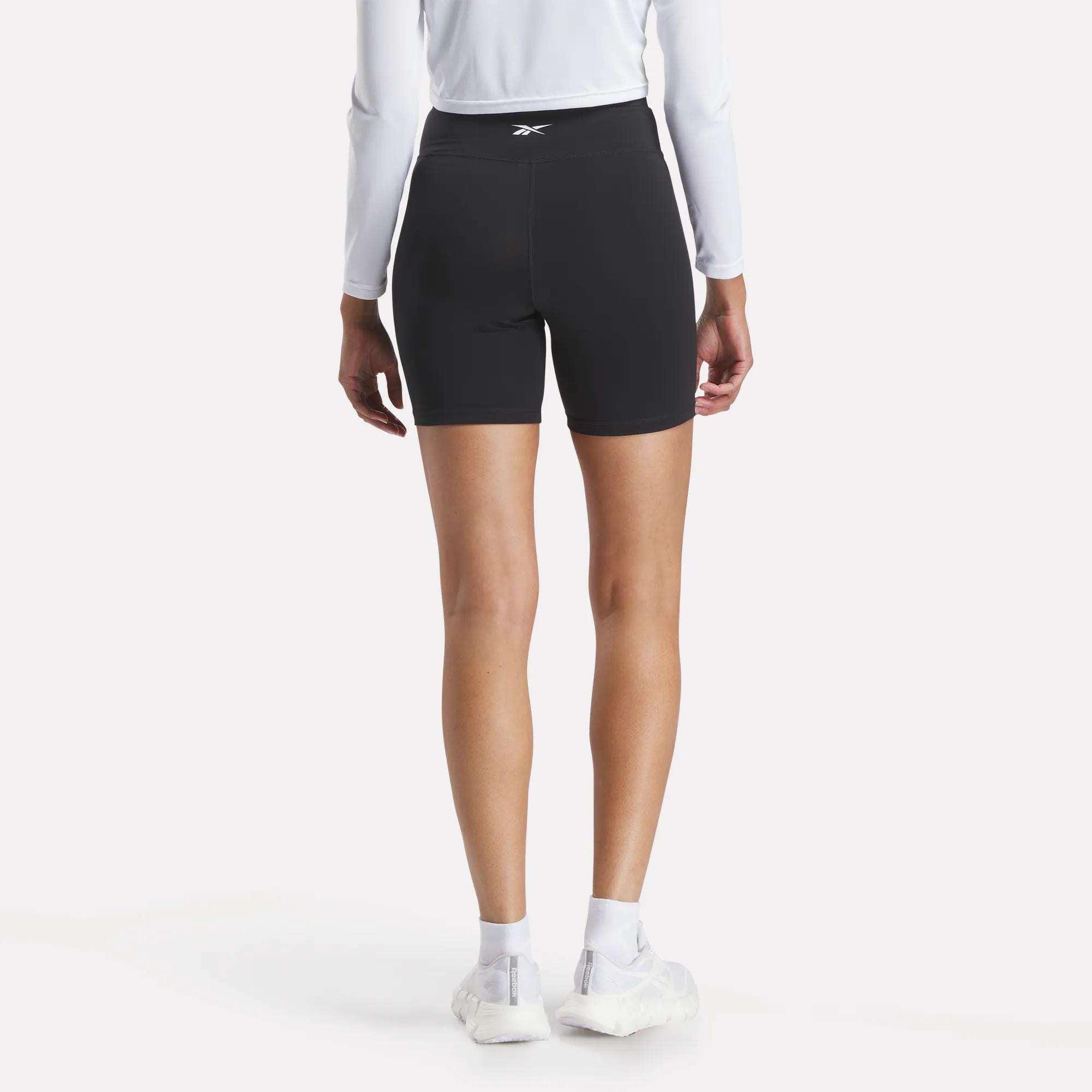 Women's Core High-Rise Cycle Shorts Female Product Image