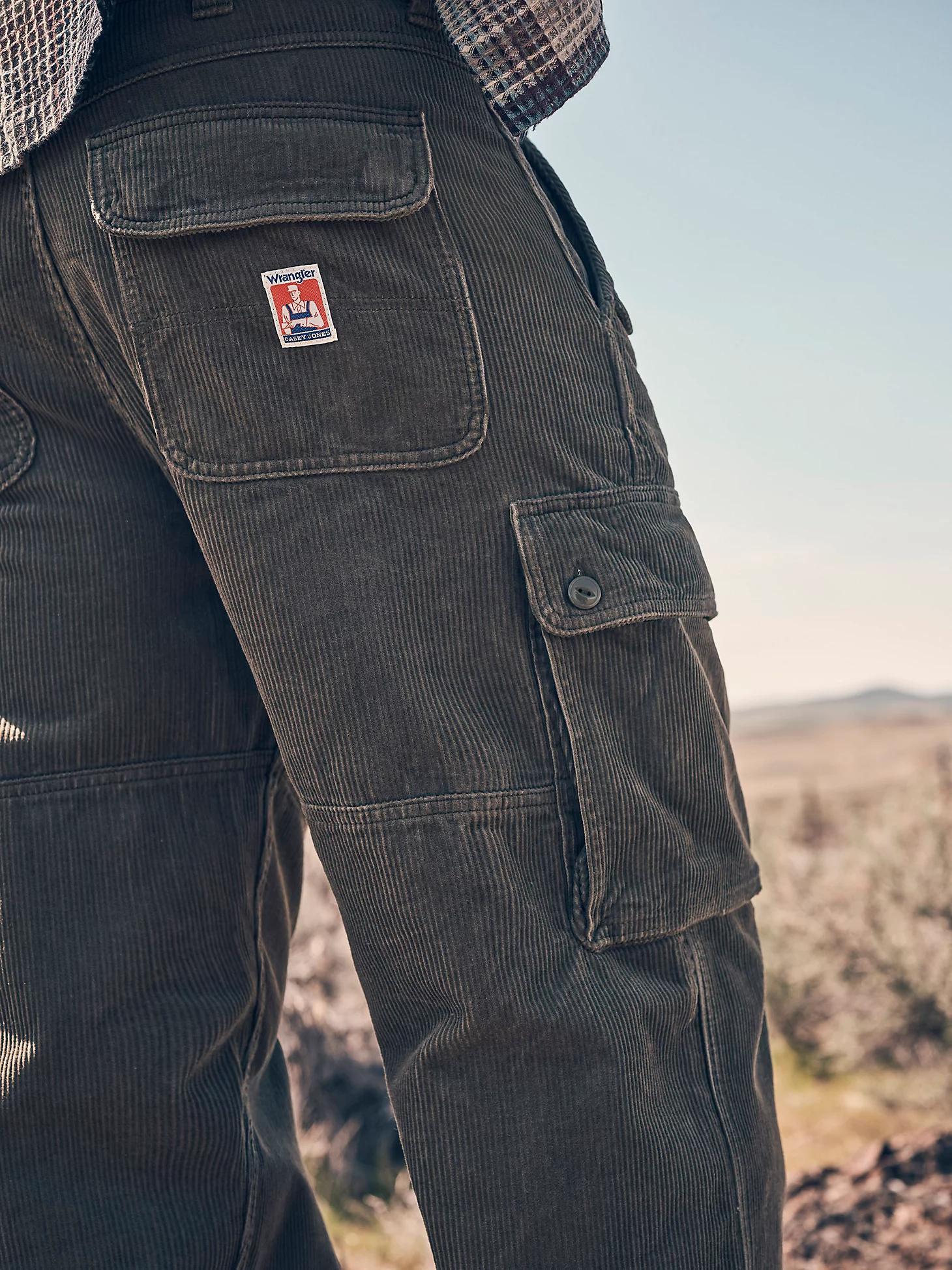 Men's Casey Jones Cargo Corduroy Pant in Ivy Product Image