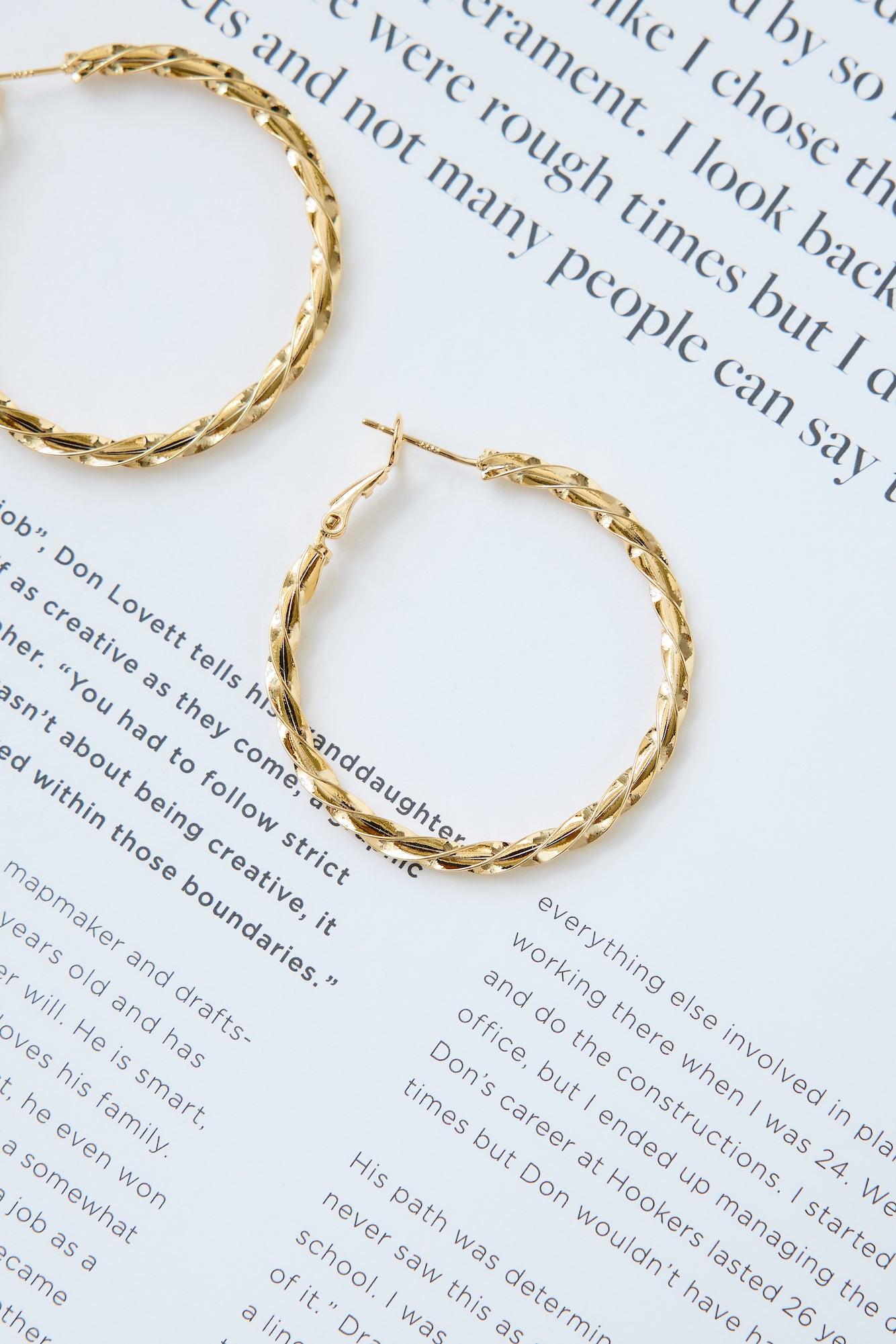 Pretty Personality Earrings Gold Product Image