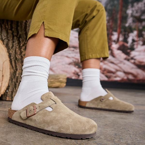 Birkenstock Boston Clog in Taupe Product Image