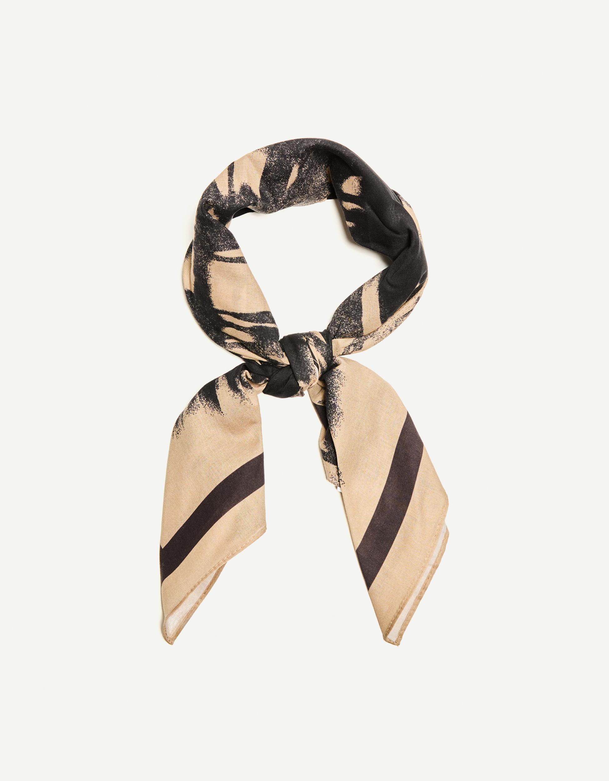 Tie-dye scarf Product Image