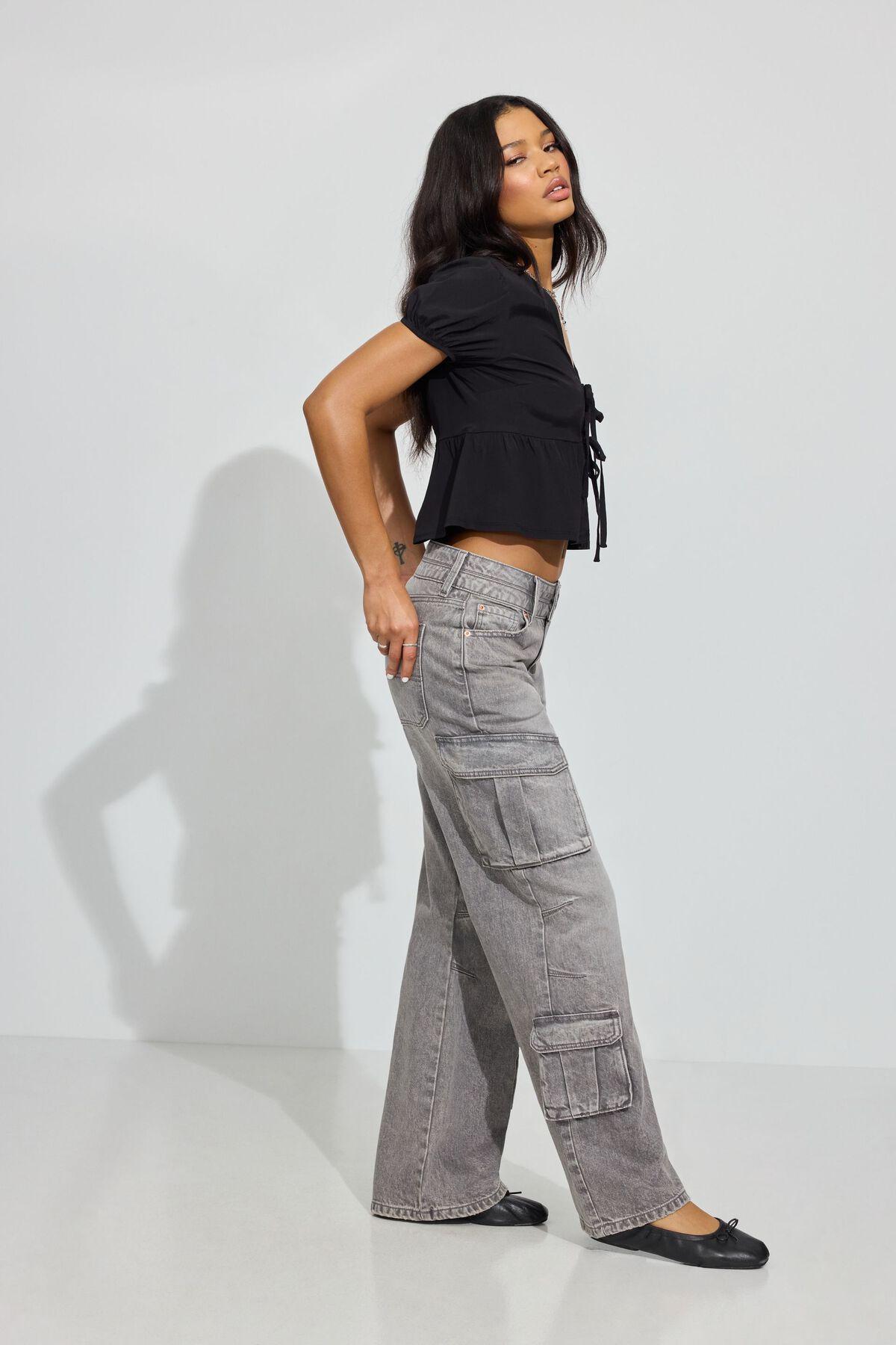 Extreme Baggy Cargo Pants Product Image