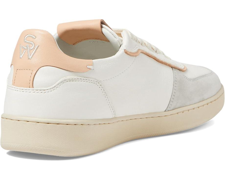 Vix Sneaker Product Image