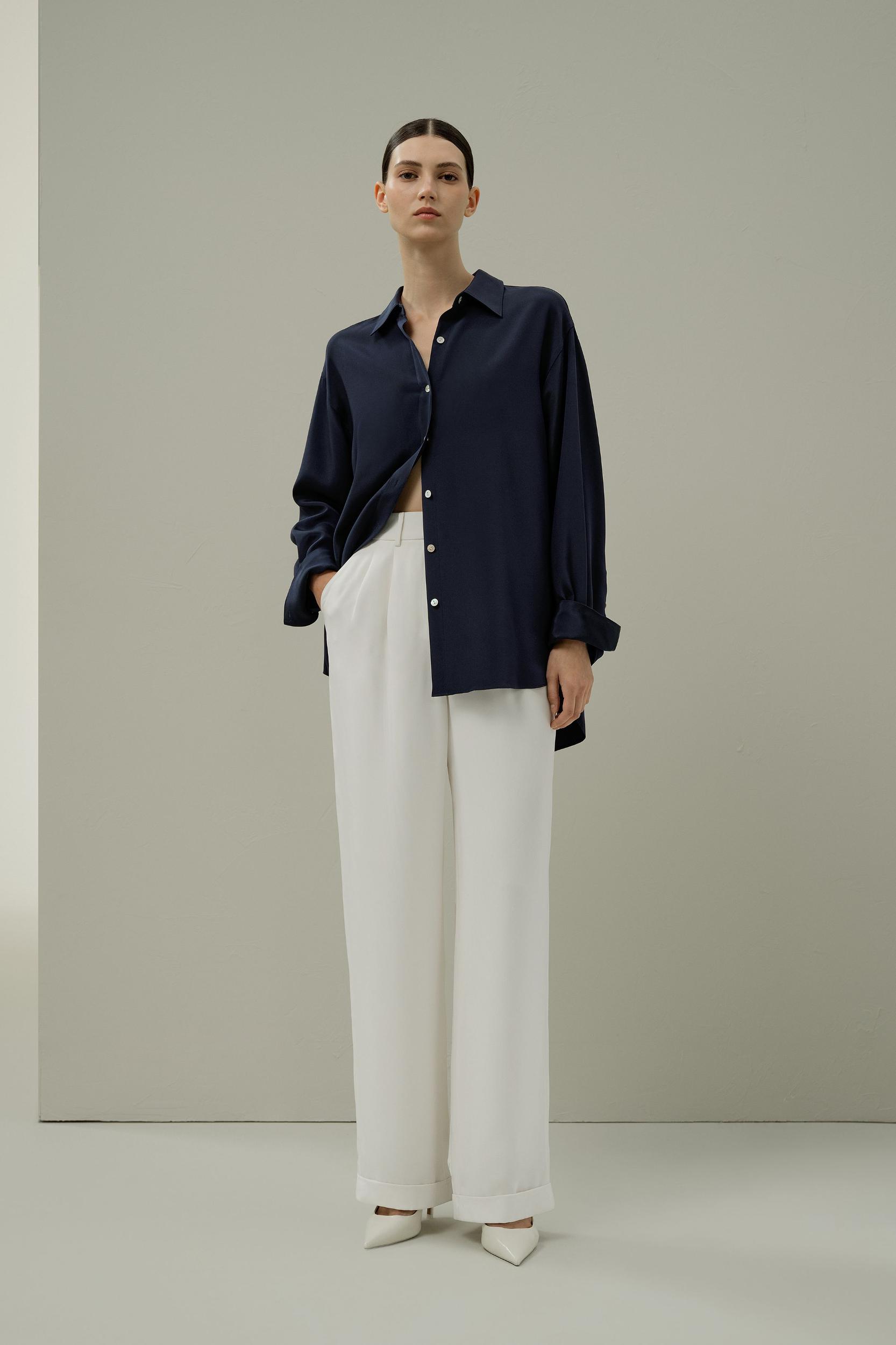 The One Relaxed Fit Silk Shirt Product Image