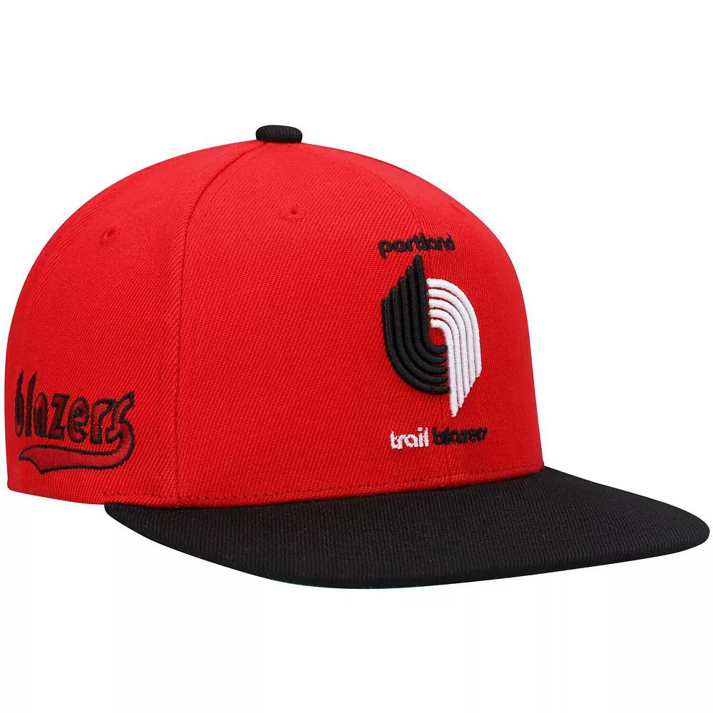 Men's Mitchell & Ness Red/Black Portland Trail Blazers Hardwood Classics Snapback Hat Product Image