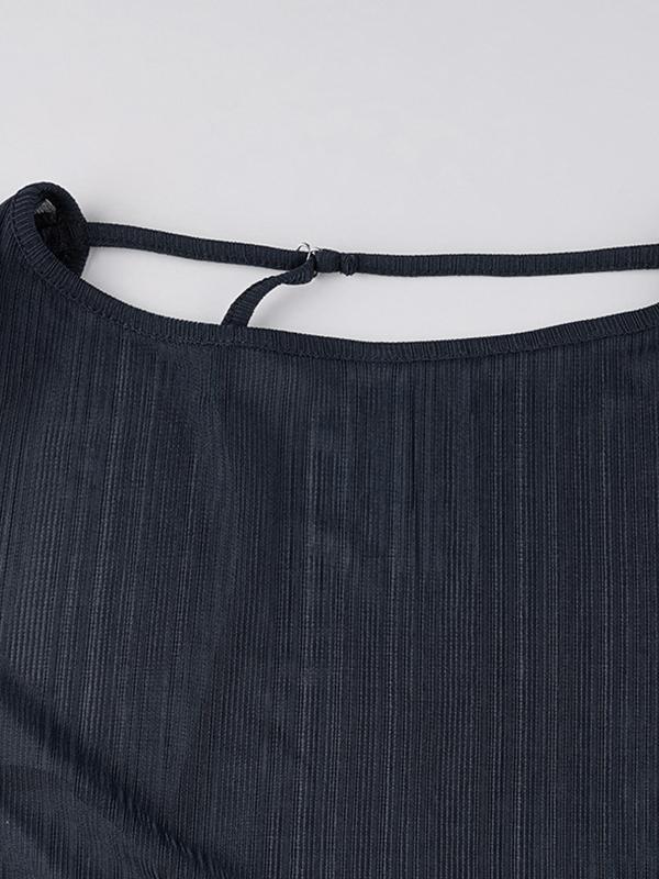 Solid Color Backless Long Sleeve Knit Product Image