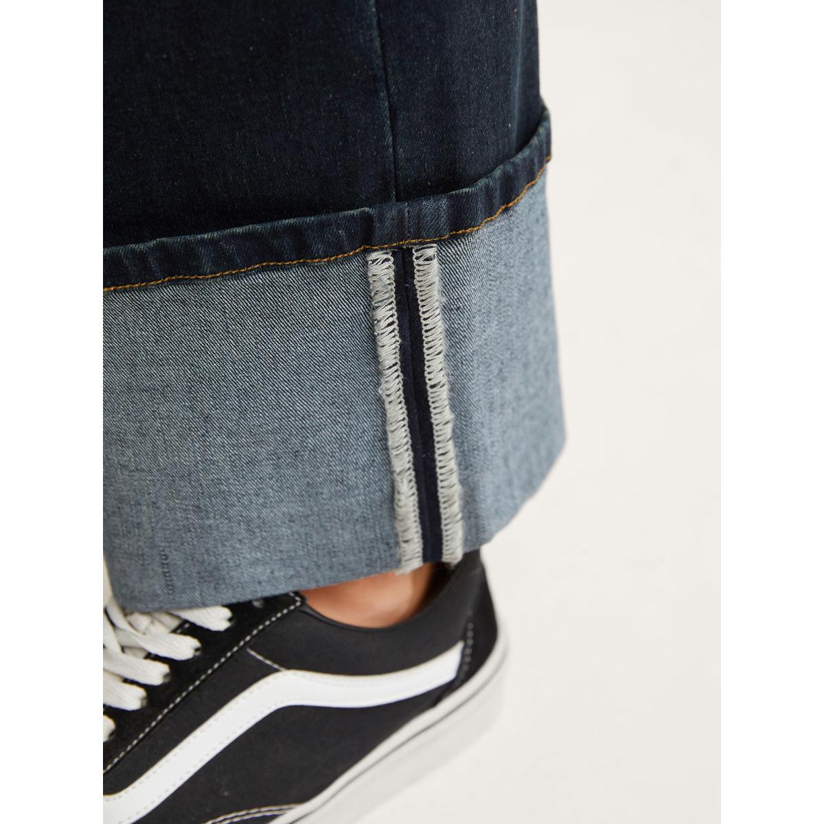 Plus Size Stretch Cuffed Hem Butt-Lifting Straight-Leg Jeans Women Denimindigo Leisure High stretch Slanted pocket Jeans BloomChic 18/2X Product Image