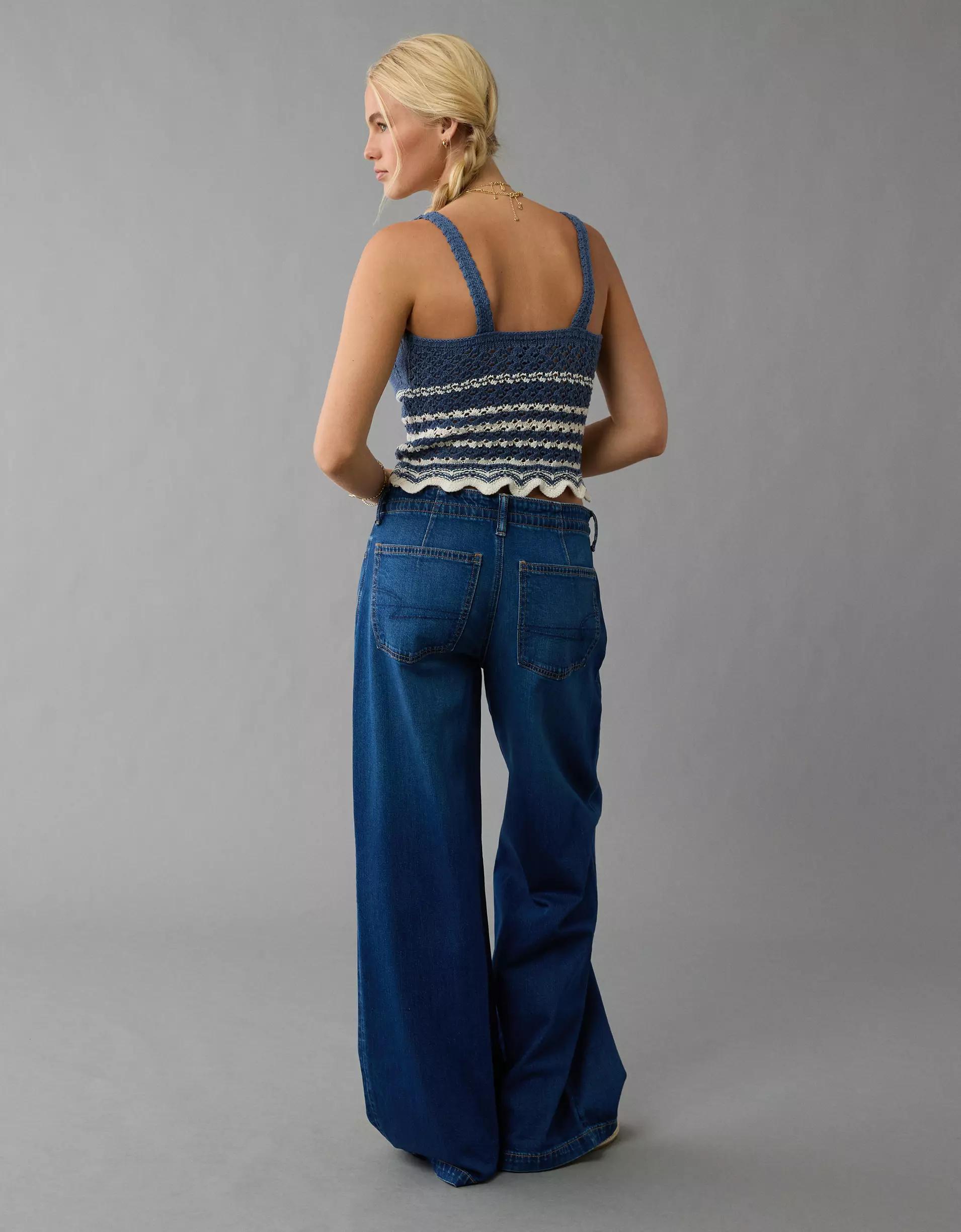 AE V-Neck Pointelle Scalloped Crochet Tank Top Product Image