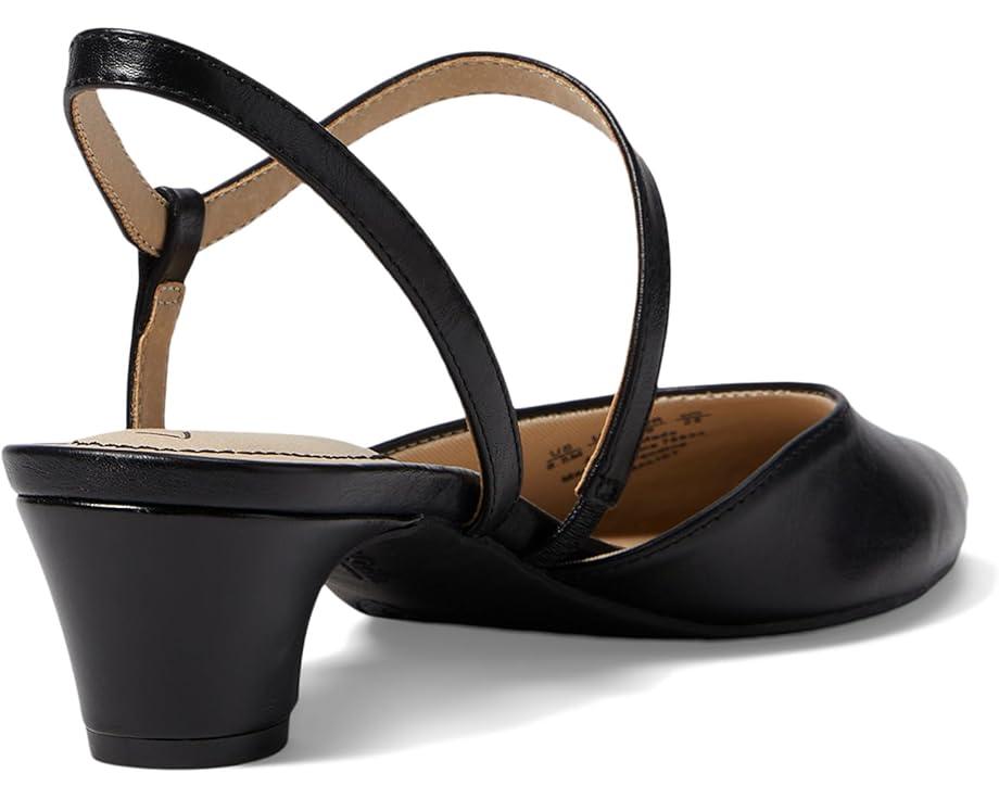 Minimalist Dress Pump Product Image