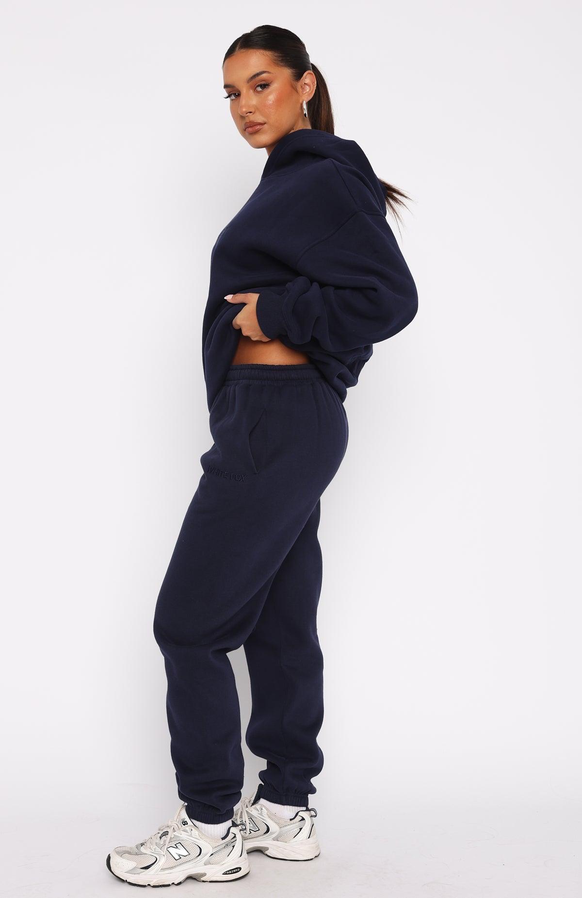 Stay Lifted Sweatpants Navy Product Image