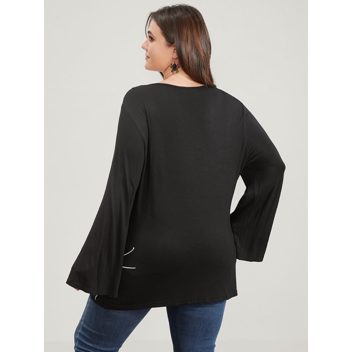 Plus Size Halloween Spider Web Print Long Tee Black Women Elegant Plain Graphic-Halloween V-neck Dailywear T-shirts BloomChic 30/6X Product Image