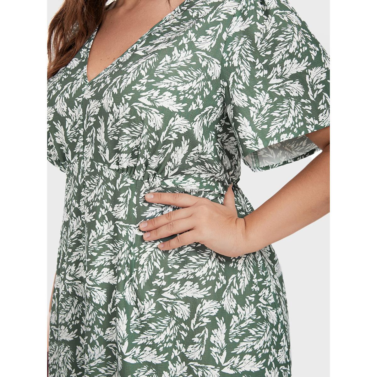 Plus Size Plants Printed V Neck Ruffles Split Midi Dress Green Women Casual Square Neck Short sleeve Curvy Midi Dress BloomChic 30/6X Product Image